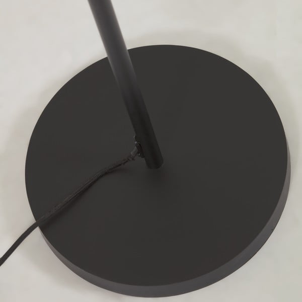 Crna podna lampa s metalnim sjenilom (visina 183 cm) Francisca - Kave Home-image-3