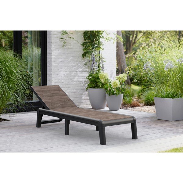 Tamno smeđa plastična podesiva/sklopiva vrtna ležaljka Deco Porto – Keter-image-1