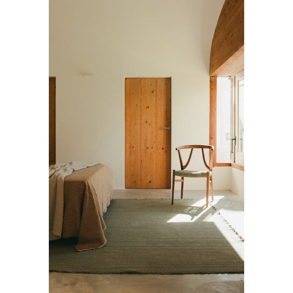 Kaki zeleni ručno rađen pamučan tepih 140x200 cm Handloom – Lorena Canals-image-3