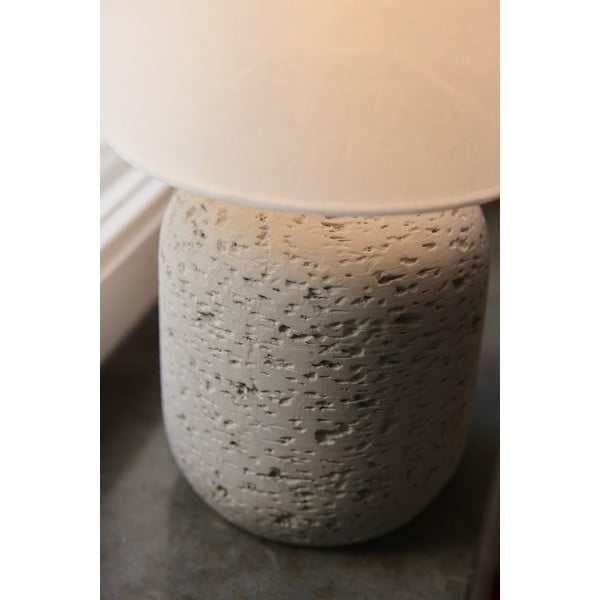 Siva stolna lampa s tekstilnim sjenilom (visina 33 cm) Montagna – Markslöjd-image-3