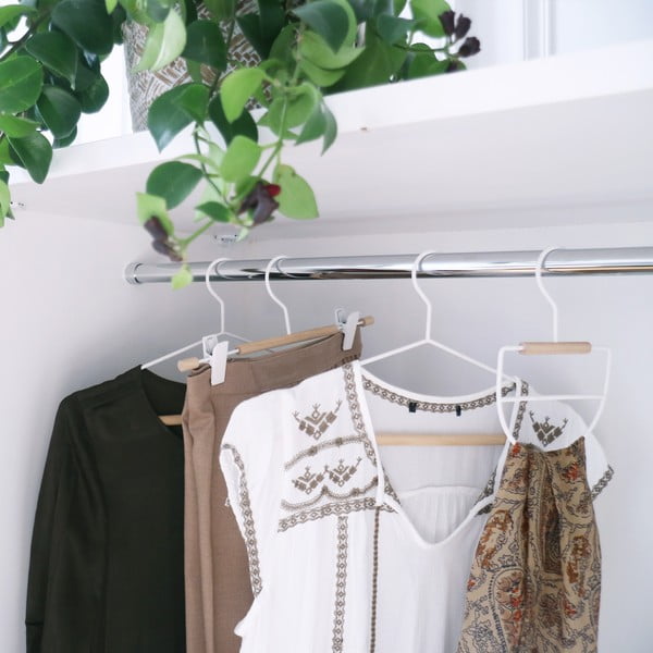 Set od 2 bijele vješalice s drvenim detaljem Compactor Frosted-image-1