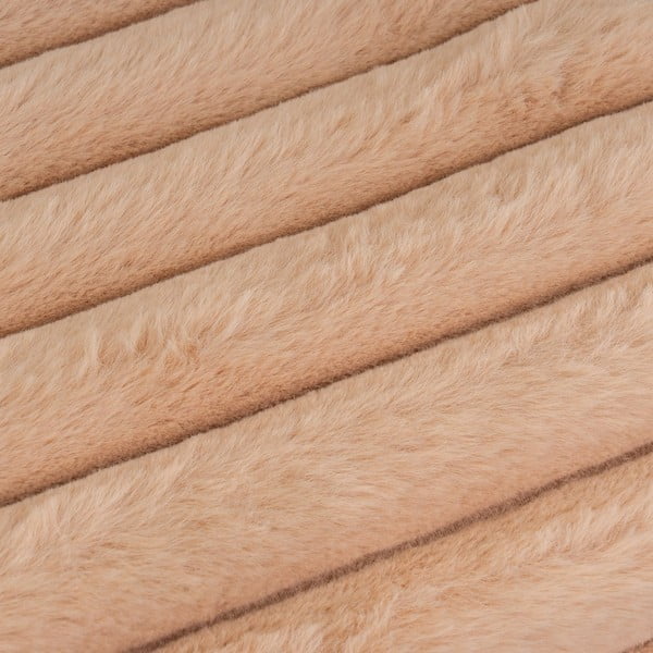 Svjetlo smeđa deka od mikropliša 130x160 cm Fur Velvet – Casa Selección-image-3