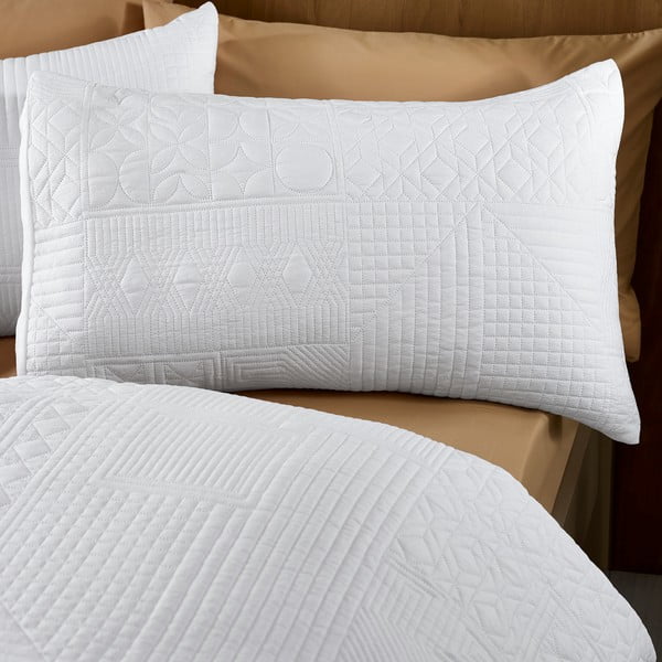 Bijela posteljina za bračni krevet/za produženi krevet 230x220 cm Folkstone Geo – Catherine Lansfield-image-2