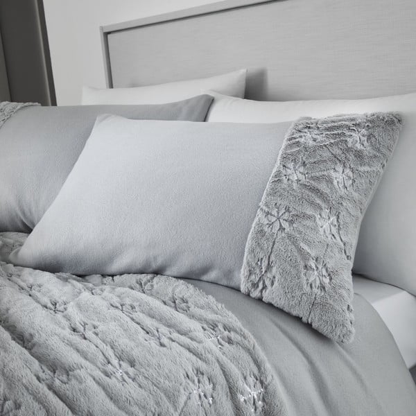 Siva mikropliš posteljina Catherine Lansfield Cosy Snowflake, 200 x 200 cm-image-1