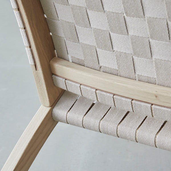 Bež fotelja od hrastovine Findahl by Hammel Luna-image-4