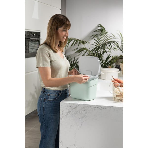 Svijetlo zelena kanta za bio otpad 5 l Ready To Collect – Curver-image-1