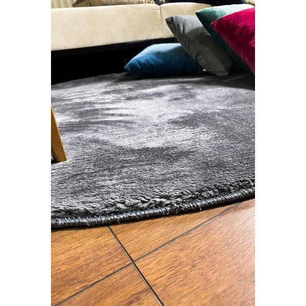 Antracitno sivi perivi okrugli tepih ø 80 cm Pelush Anthracite – Mila Home-image-1