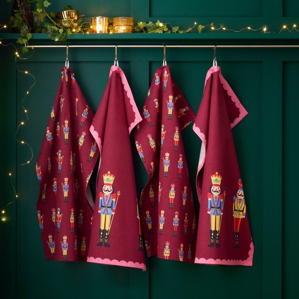 Pamučna kuhinjska krpa 4 kom s božićnim motivom 70x50 cm Christmas Nutcracker – Catherine Lansfield-image-1