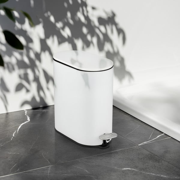 Mat bijela željezna kanta za smeće s pedalom 5 l Collungo – Wenko-image-1