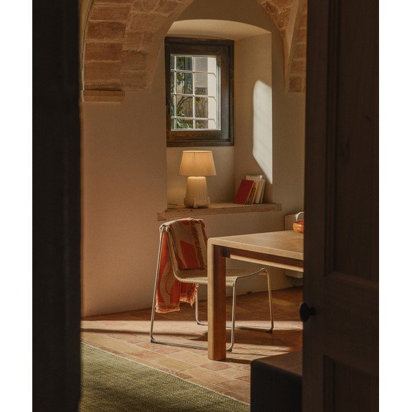 Bež/boje slonovače stolna lampa keramička (visina 45,5 cm) Odra – Kave Home-image-3