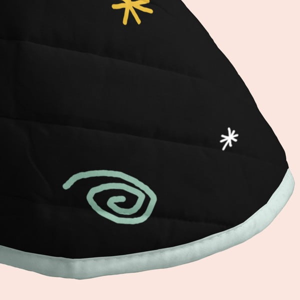 Crni prošiveni prekrivač 270x260 cm Cosmic cats – Aware-image-4