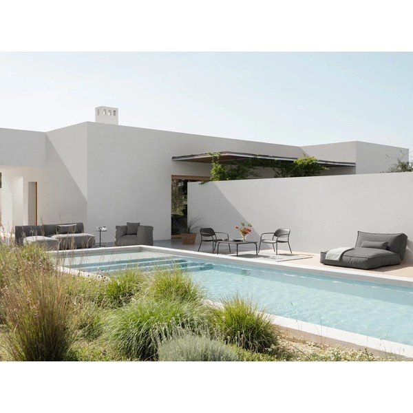 Smeđe-siva podstavljena vrtna fotelja Grow – Blomus-image-4