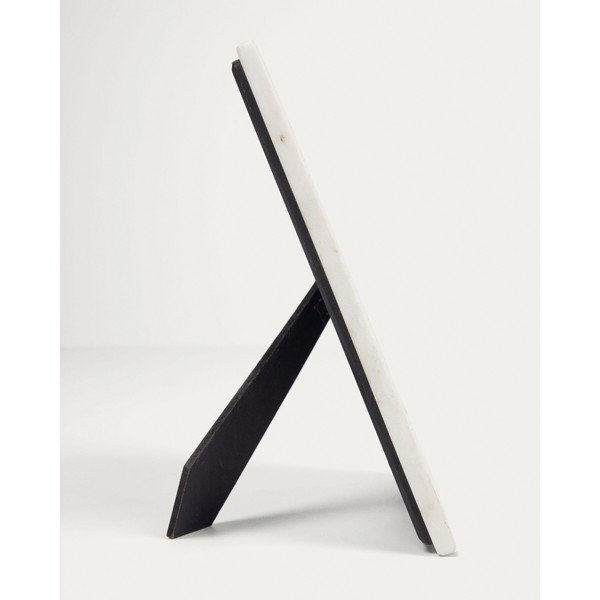 Bijeli kameni stojeći okvir 20x25 cm Vittoria – Kave Home-image-2