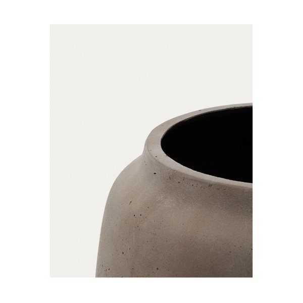 Betonska ukrasna tegla za cvijeće ø 40 cm Lira – Kave Home-image-3