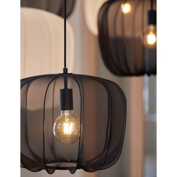 Crna viseća svjetiljka s tekstilnim sjenilom ø 40 cm Plumeria – Light & Living-image-3