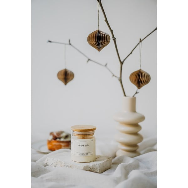 Mirisna svijeća od sojinog voska vrijeme gorenja 40 h #73 Pumpkin Cream – Perfumed Prague-image-2