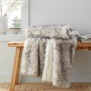 Siva deka od umjetnog krzna 130x170 cm Arctic Fox – Catherine Lansfield