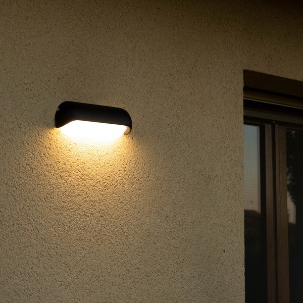 Crna zidna svjetiljka SULION Sia, dužine 20 cm-image-2