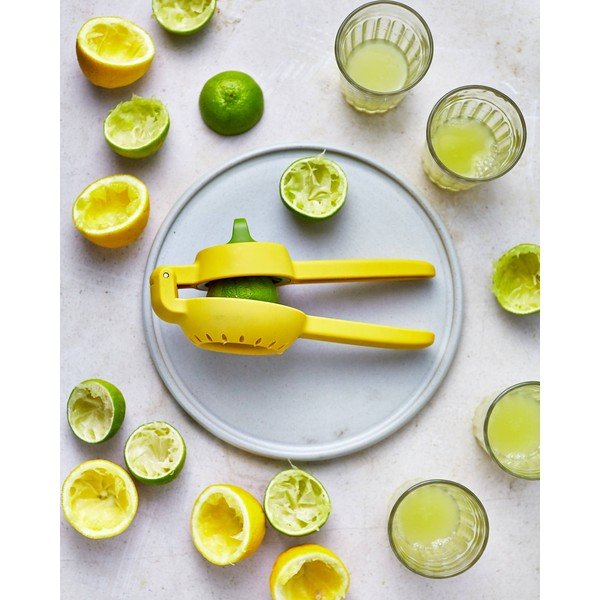 Žuto-zeleni ručni sokovnik Joseph Joseph JuiceMax-image-1