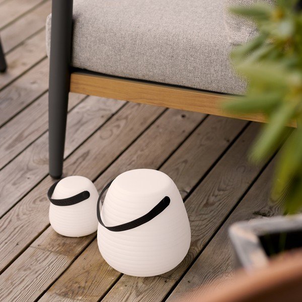 LED vanjska svjetiljka s USB ø 13 cm Derry – House Nordic-image-2