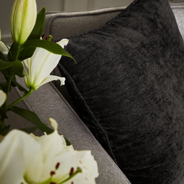 Ukrasni jastuk od šenila 55x55 cm Selene Luxury Chenille – Hyperion-image-2