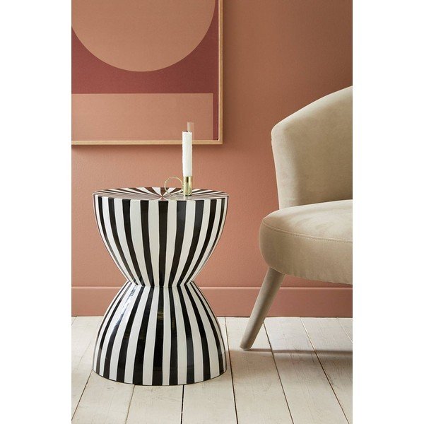 Metalni okrugao pomoćni stol ø 35 cm Pello – Ellos Home-image-1