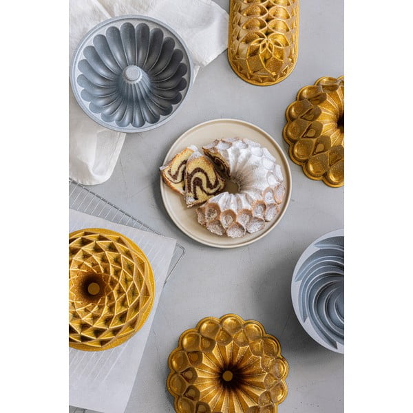 Lijevani aluminijski kalup za pečenje Bonami Selection Lotus-image-2