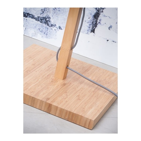 Podna svjetiljka s bijelim sjenilom i Good &amp; Mojo Fuji konstrukcijom od bambusa-image-3