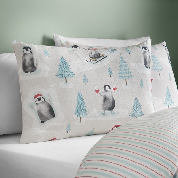 Flanelska posteljina za krevet za jednu osobu u prirodnoj boji 135x200 cm Brushed Christmas Penguins – Catherine Lansfield-image-3