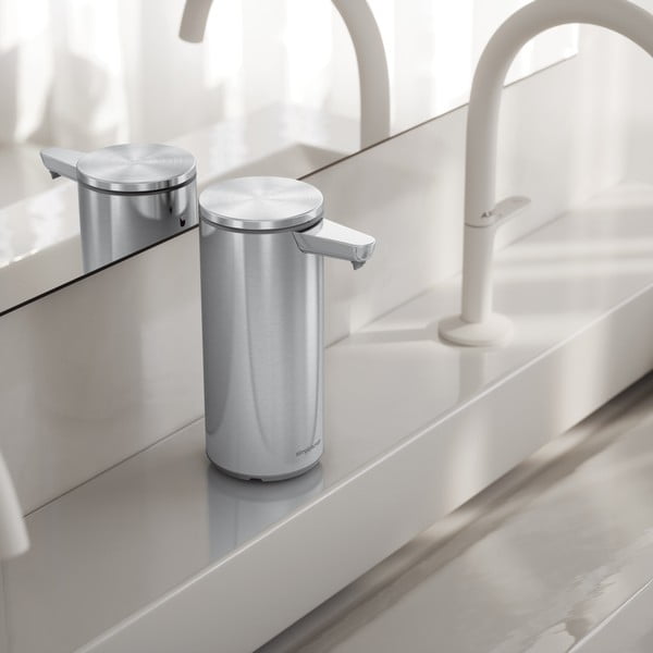 Željezni automatski dozator sapuna u mat srebrnoj boji 266 ml – simplehuman-image-1