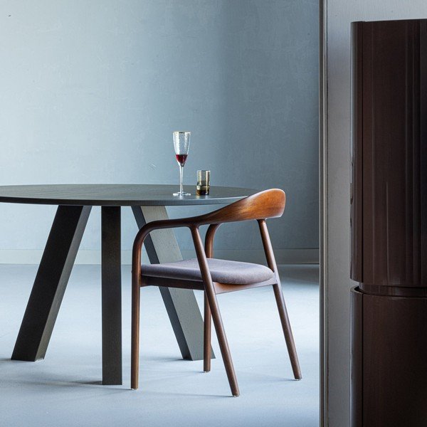 Okrugao blagovaonski stol od punog hrasta ø 129 cm Rhonda – WOOOD-image-3