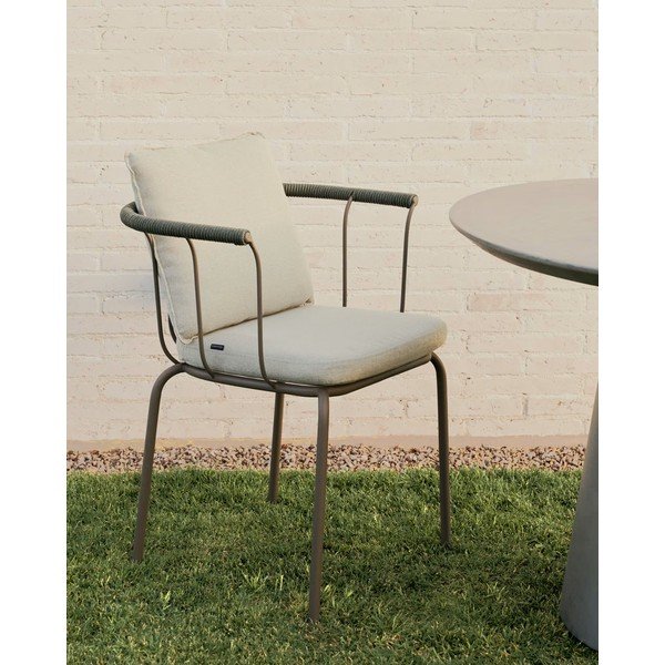 Zeleno-bež metalna vrtna stolica Salguer - Kave Home-image-1