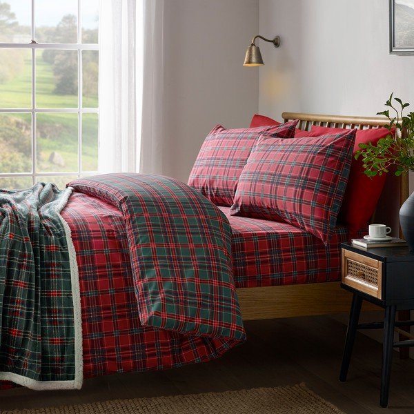 Crvena/tamno zelena posteljina za krevet za jednu osobu 135x200 cm Tartan Check – Catherine Lansfield-image-1