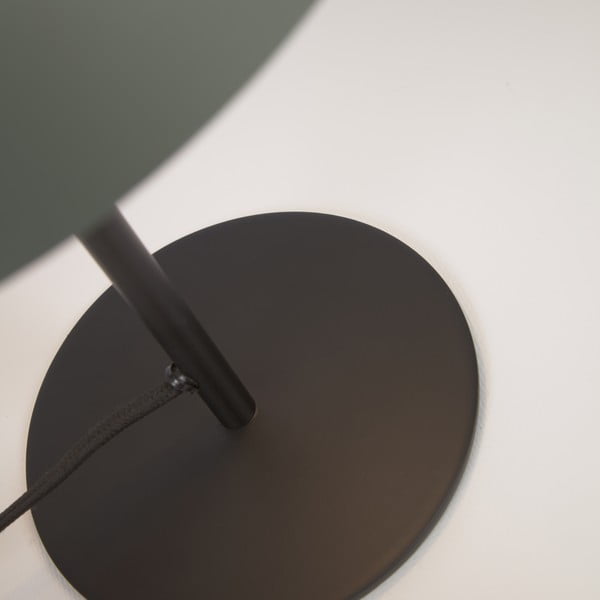 Zelena stolna lampa s metalnim sjenilom (visina 33 cm) Aleyla - Kave Home-image-2