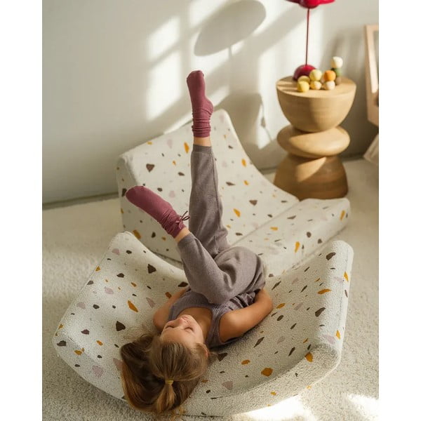 Bijela dječja fotelja od bouclé tkanine/od šenila Terrazzo Moon – Wigiwama-image-1