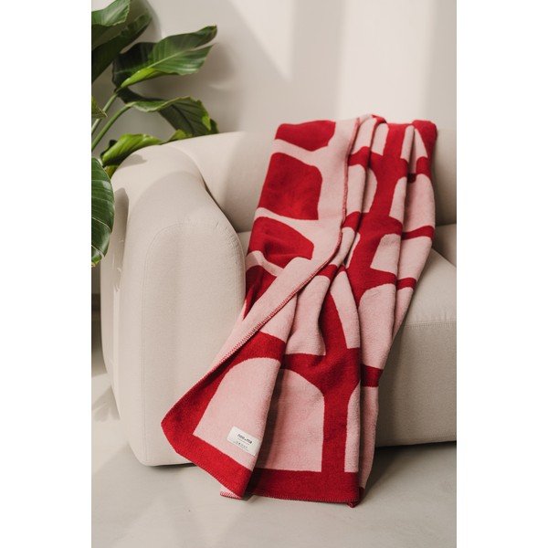 Crvena/ružičasta deka 150x200 cm Gilli – noo.ma-image-1