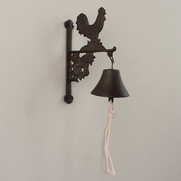 Zidno zvono od lijevanog željeza s Dakls slavinom