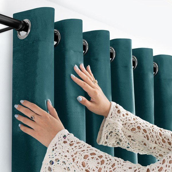 Petrolej zelena zavjesa za djelomično zamračenje od samta 530x225 cm Velto – Filumi-image-3