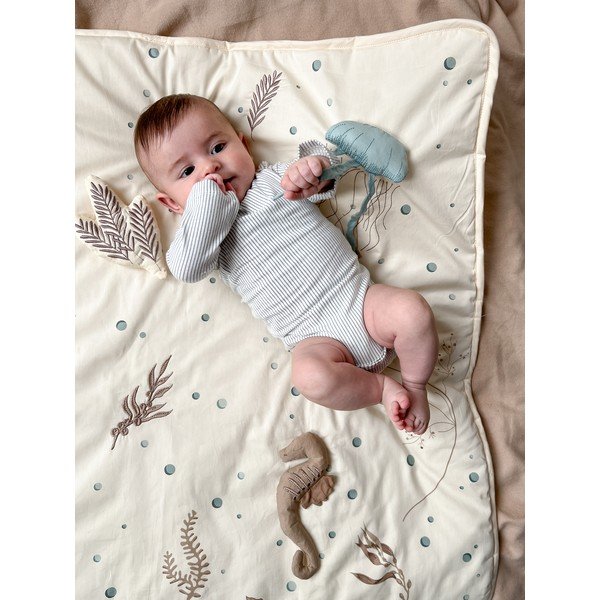 Svijetlo žuta dječja podloga za igru 80x80 cm Sea Garden – Cam Cam Copenhagen-image-1