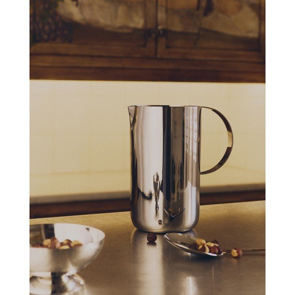 Vrč od nehrđajućeg čelika Nirela – Kave Home-image-3