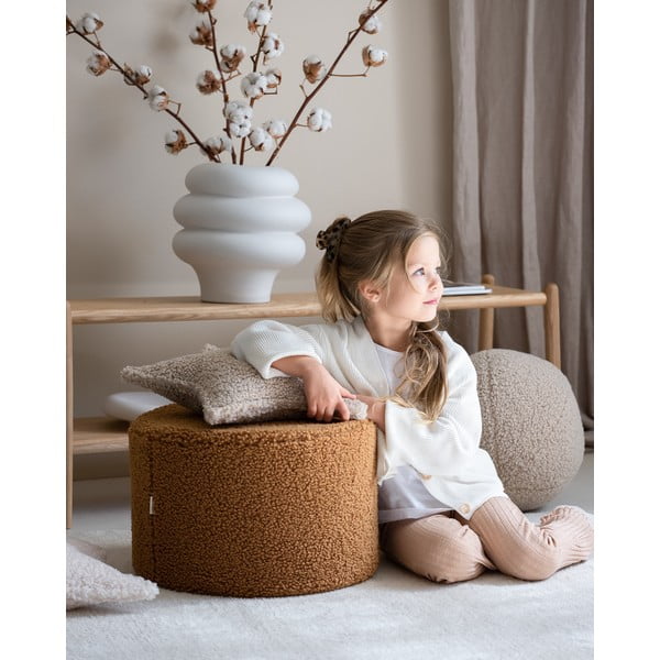 Smeđi dječji tabure od bouclé tkanine – Wigiwama-image-1