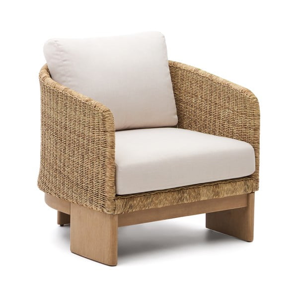 Bež/u prirodnoj boji vrtna fotelja od masivnog drveta/od umjetnog ratana Xoriguer – Kave Home