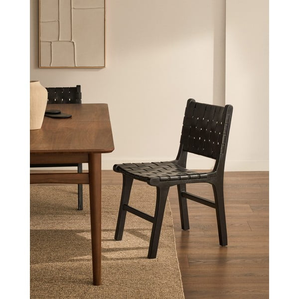 Crna blagovaonska stolica od masivnog mahagonija Calixta – Kave Home-image-1