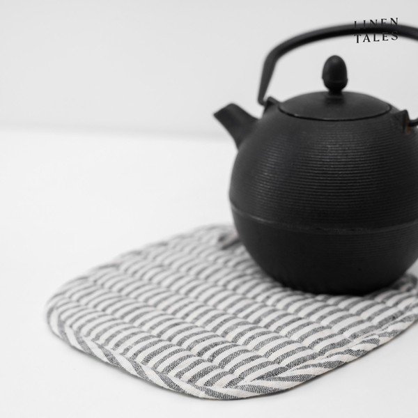 Lanena kuhinjska rukavica Thin Black Stripes – Linen Tales-image-1