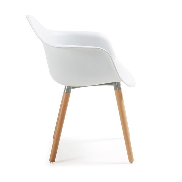 Bijela fotelja s nogama od drva bukve Kave Home Kenna-image-1