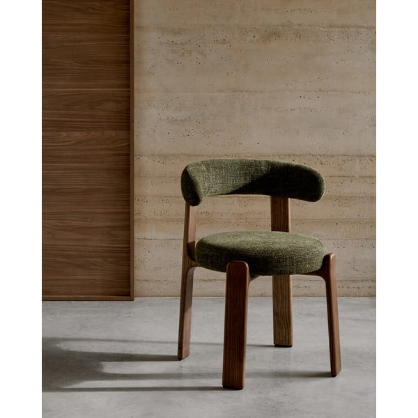 Kaki zelena/smeđa blagovaonska stolica od čvrste jeseni Granite – Kave Home-image-1