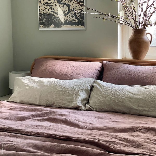 Ljubičasta lanena jastučnica s naboranim rubom Linen Tales, 50 x 60 cm-image-1