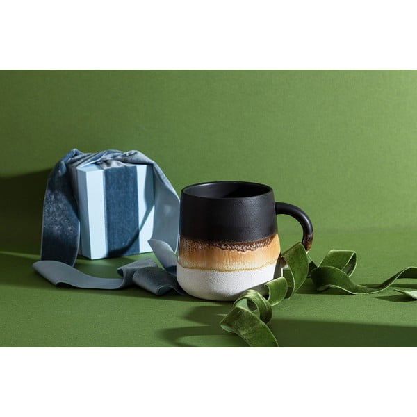 Crna šalica od kamenine 360 ml Mojave – Sass & Belle-image-3