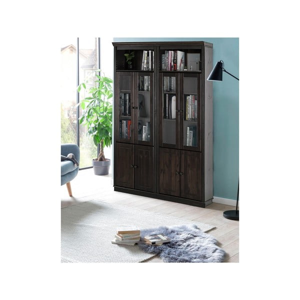 Smeđa vitrina od masivnog bora 148x223 cm Anita – Støraa-image-3