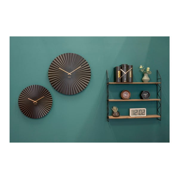 Crni stolni sat u obliku Karlssonovih knjiga-image-3